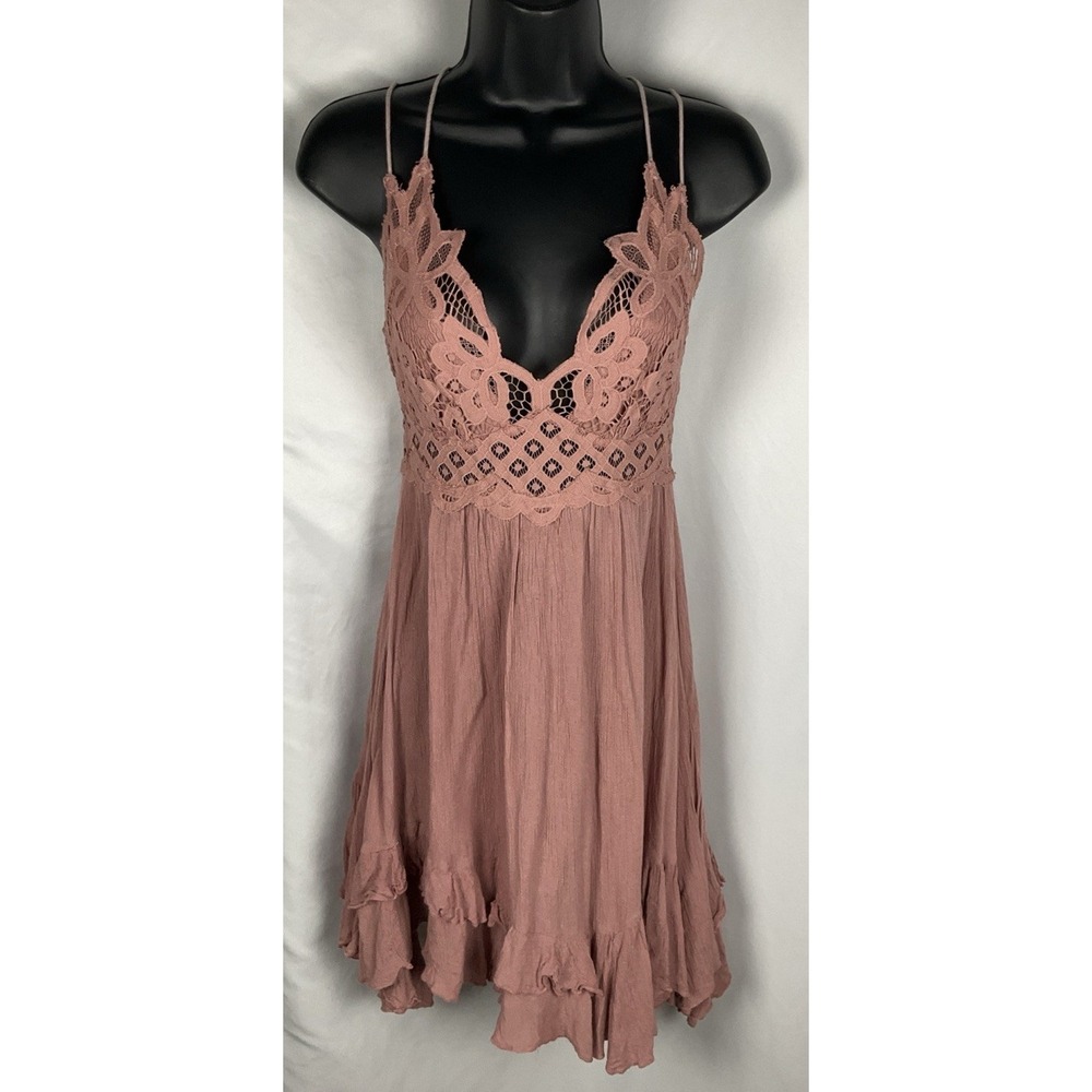 Free People One Size M Adela Dusty Rose/ Mauve Slip Dress Crocheted Lace V Neck